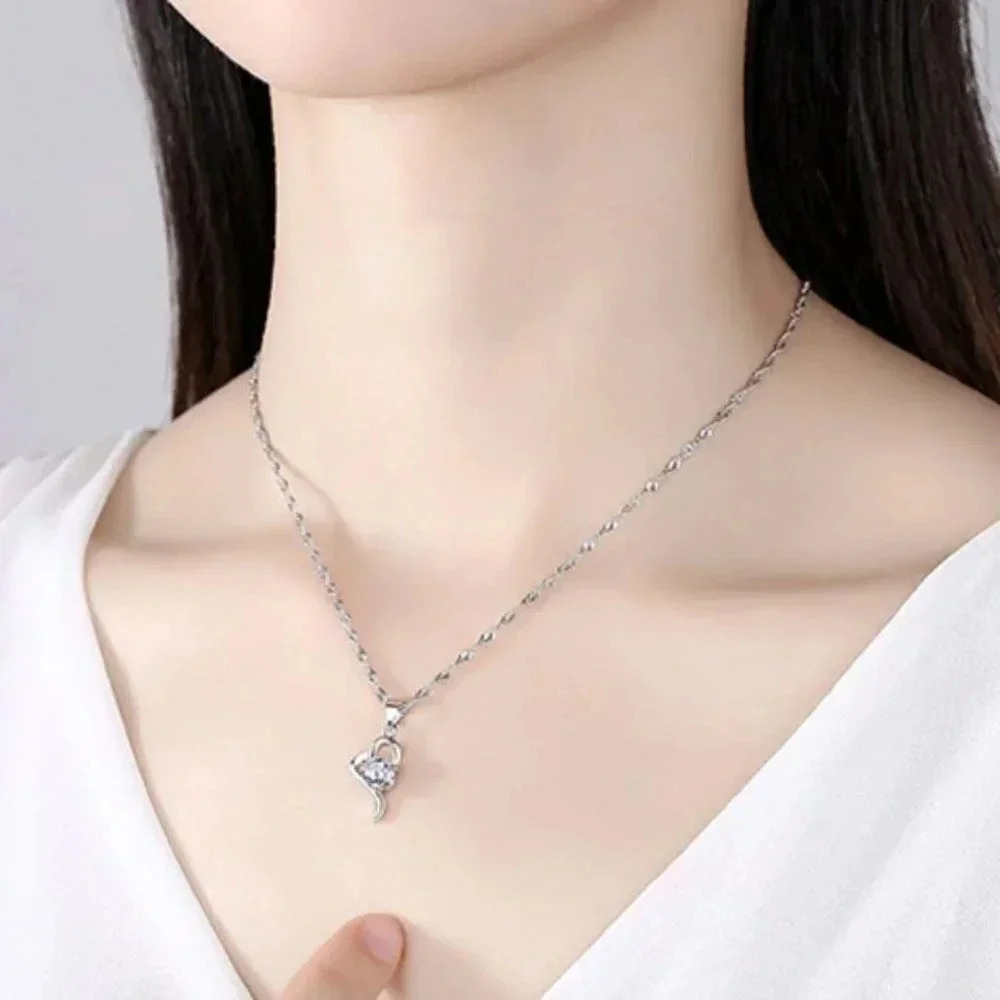 925 Sterling Silver Diamond Heart Pendant Necklace - Picture 5 of 5